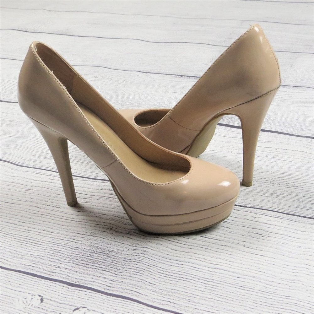 LC Lauren Conrad Tan Pumps, size 6.5